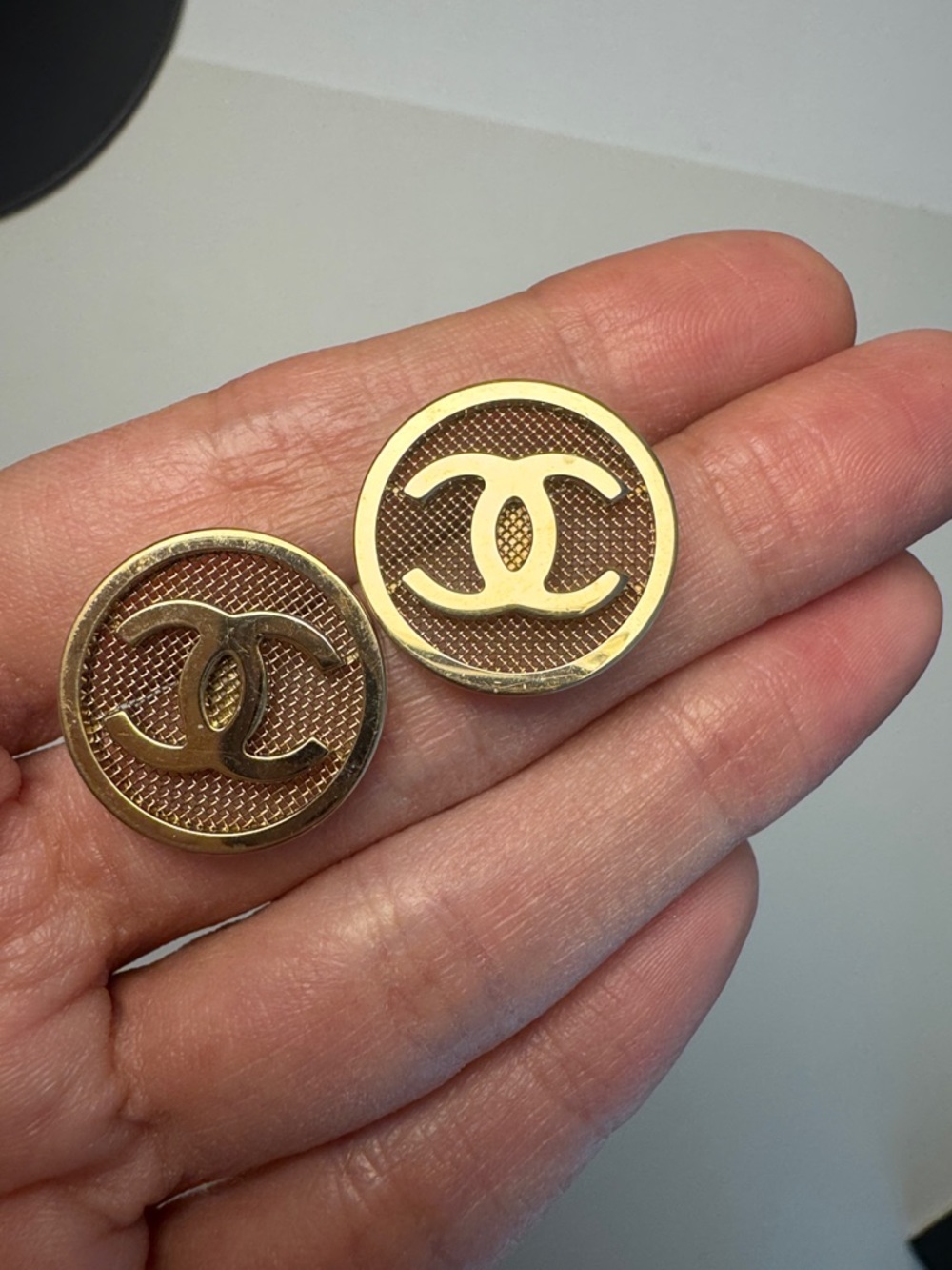 CHANEL Gold-Tone Interlocking CC EARRINGS- 100% AUTHENTIC